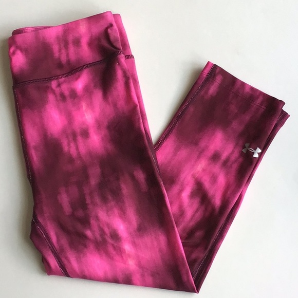 Under Armour Compression Crops - Picture 2 of 12